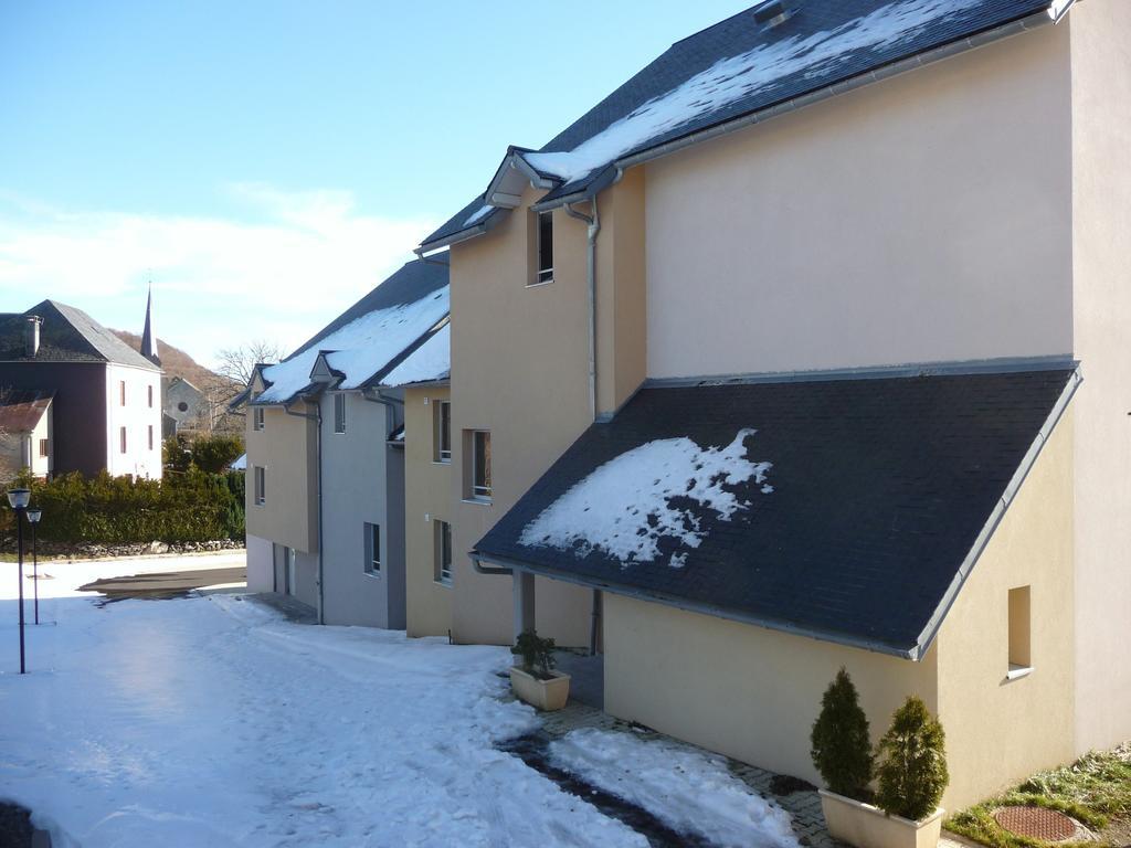 Aux Balcons Du Sancy Aparthotel Picherande ภายนอก รูปภาพ