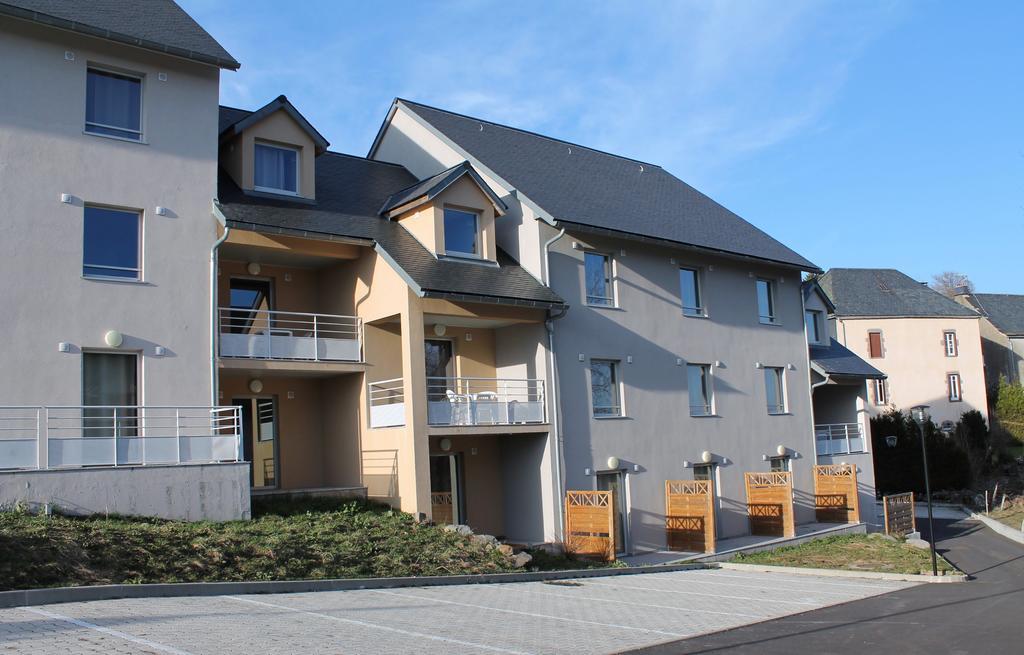 Aux Balcons Du Sancy Aparthotel Picherande ภายนอก รูปภาพ