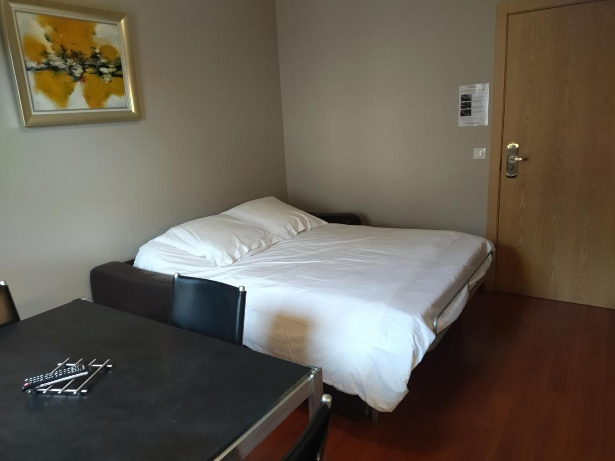 Aux Balcons Du Sancy Aparthotel Picherande ภายนอก รูปภาพ