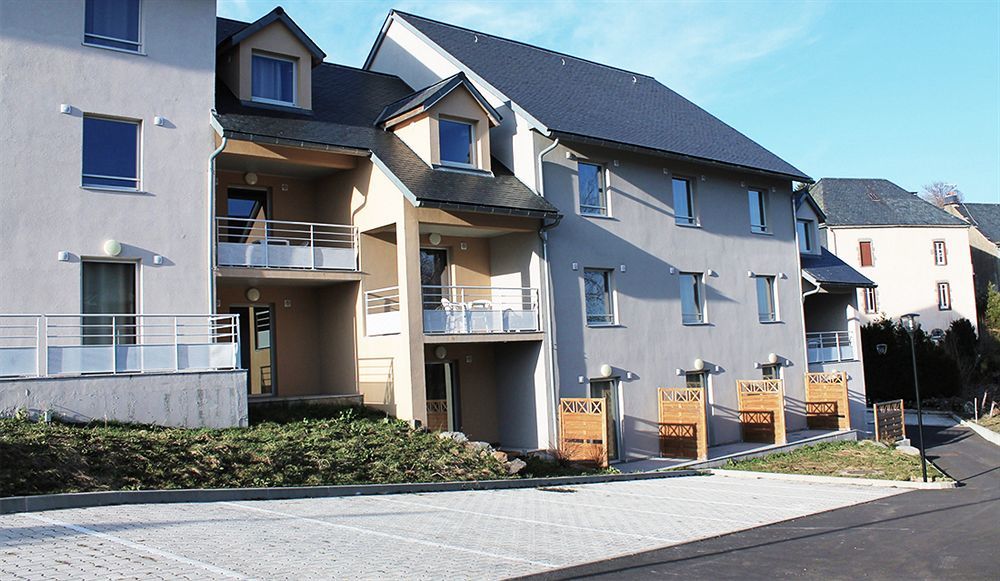 Aux Balcons Du Sancy Aparthotel Picherande ภายนอก รูปภาพ